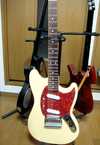 Fender Japan MUSTANG.jpg